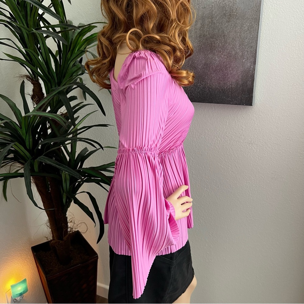 Bailey 44 Pink Pleated Peplum Blouse Bell Sleeve Romantic Flowy Top - Picture 3 of 8